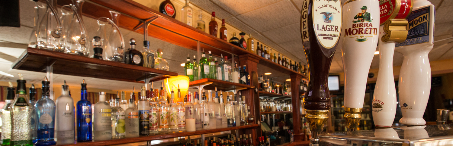 La Locanda's fully stocked main bar